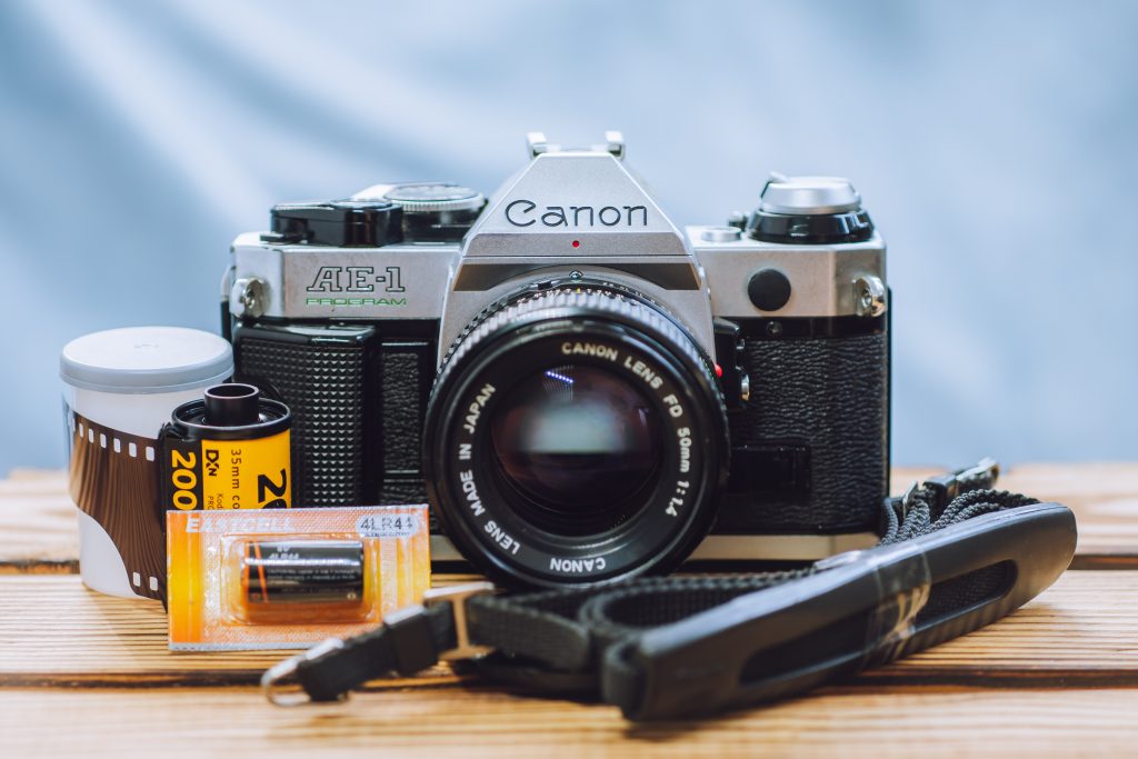Canon AE-1 Program + 50mm 1.4 (Komplettpaket Mittelklasse